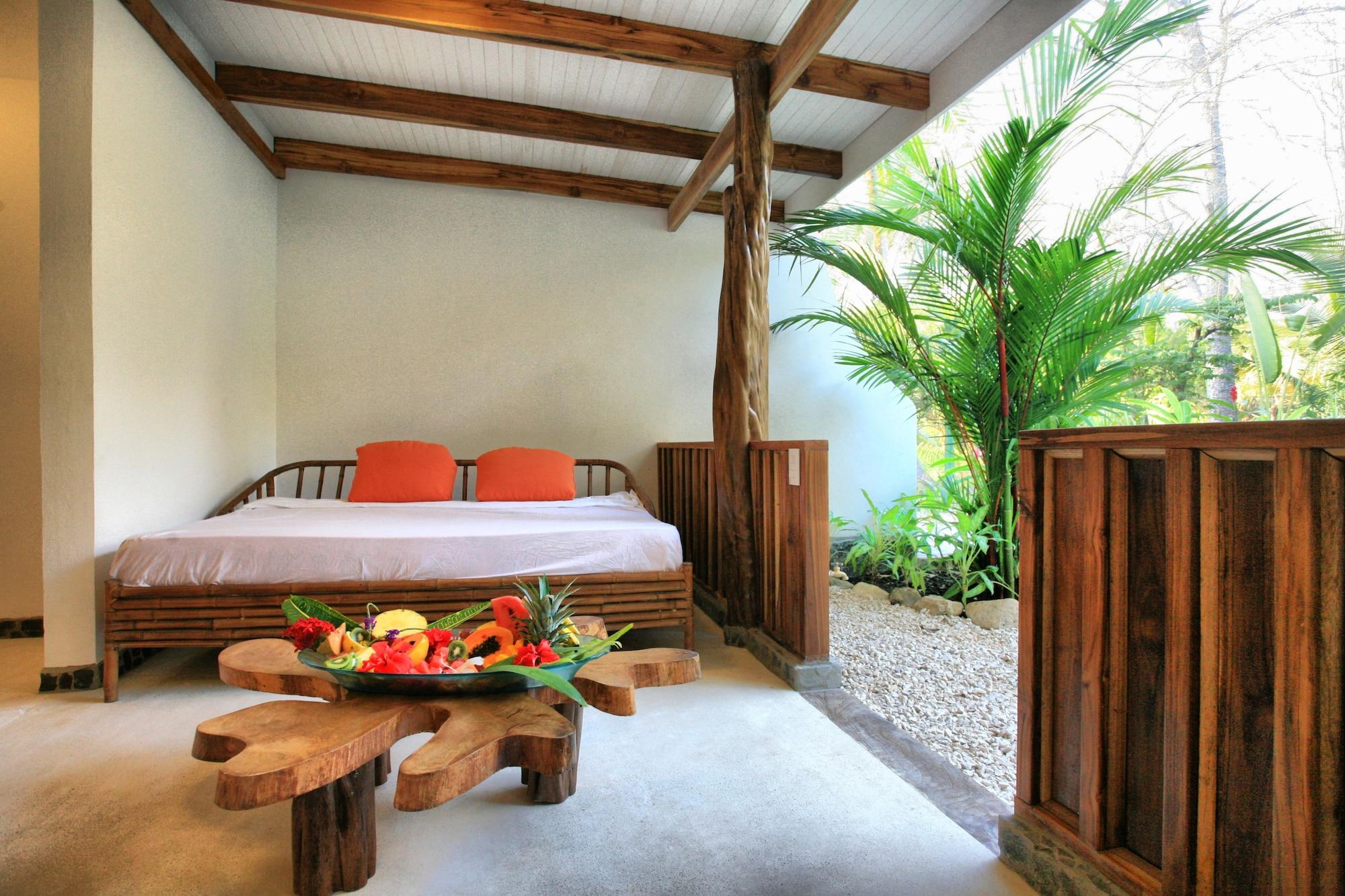 Hotel Tropico Latino Playa Santa Teresa  エクステリア 写真