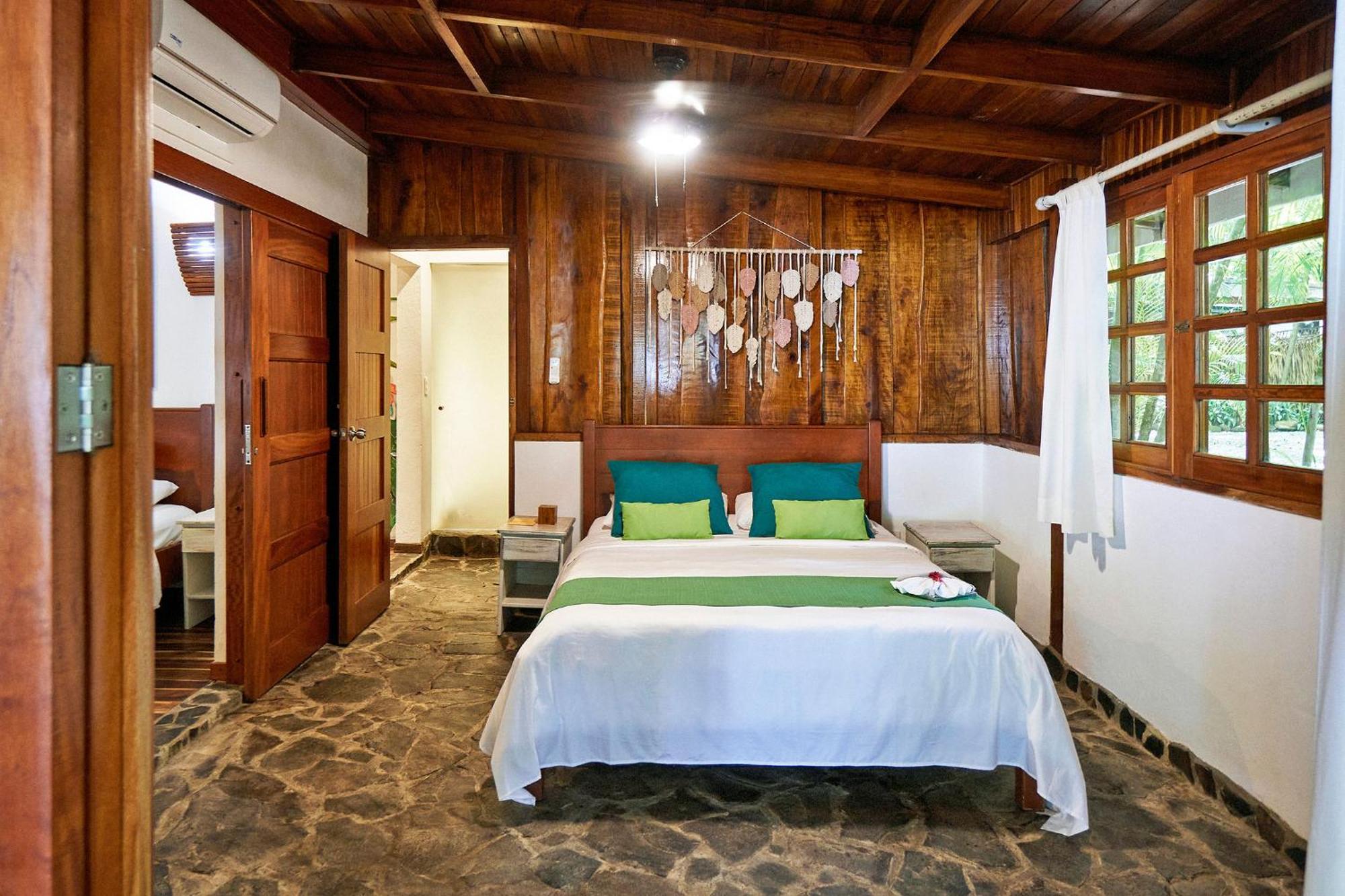 Hotel Tropico Latino Playa Santa Teresa  エクステリア 写真