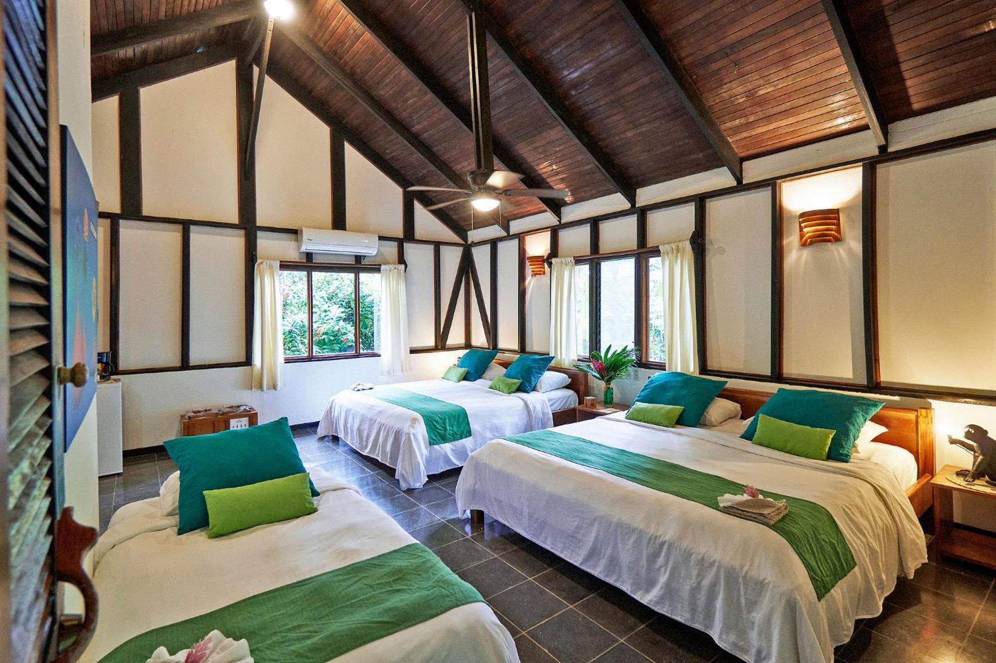 Hotel Tropico Latino Playa Santa Teresa  エクステリア 写真